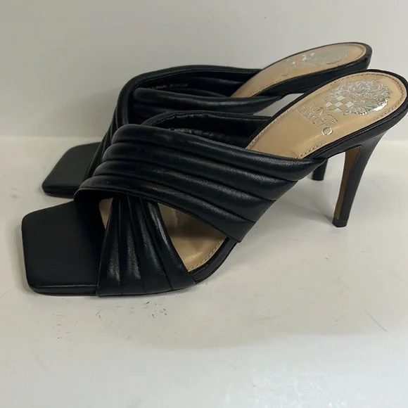 Vince Camuto Sandal Sarendie Women's Size 8.5 Black Quilted Strap Slide - Picture 4 of 7